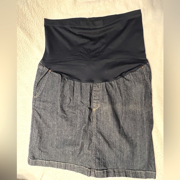 Liz Lange Maternity denim skirt - Picture 1 of 8